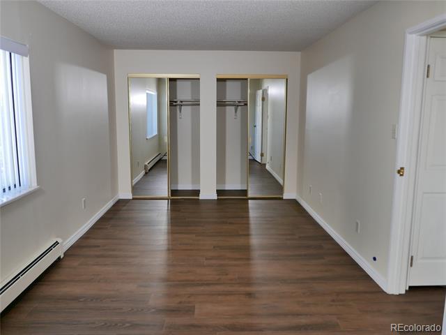 Building Photo - 13931 E Marina Dr