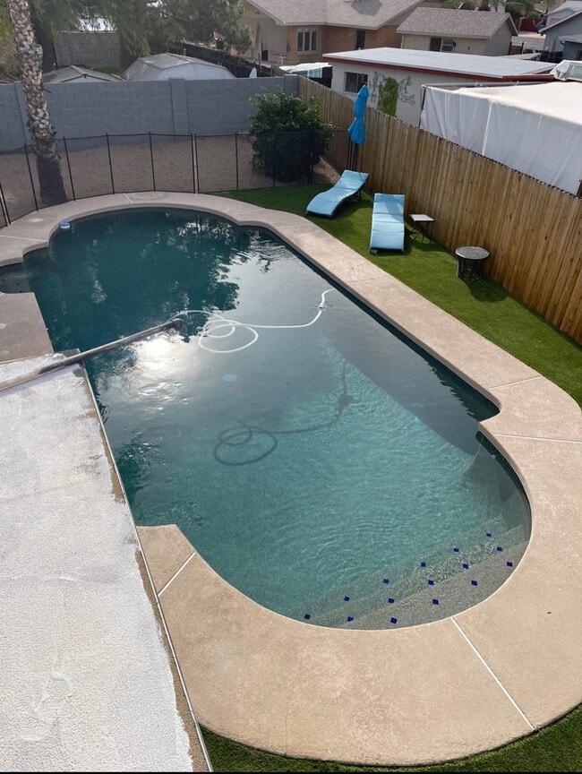 Building Photo - 17250 N 35th Way