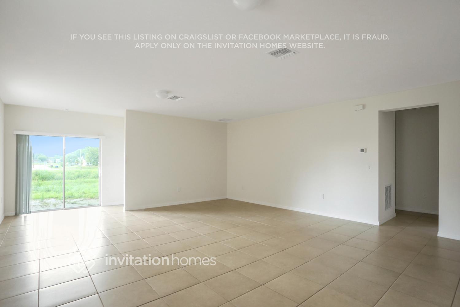 Building Photo - 10292 Silver Pond Lane