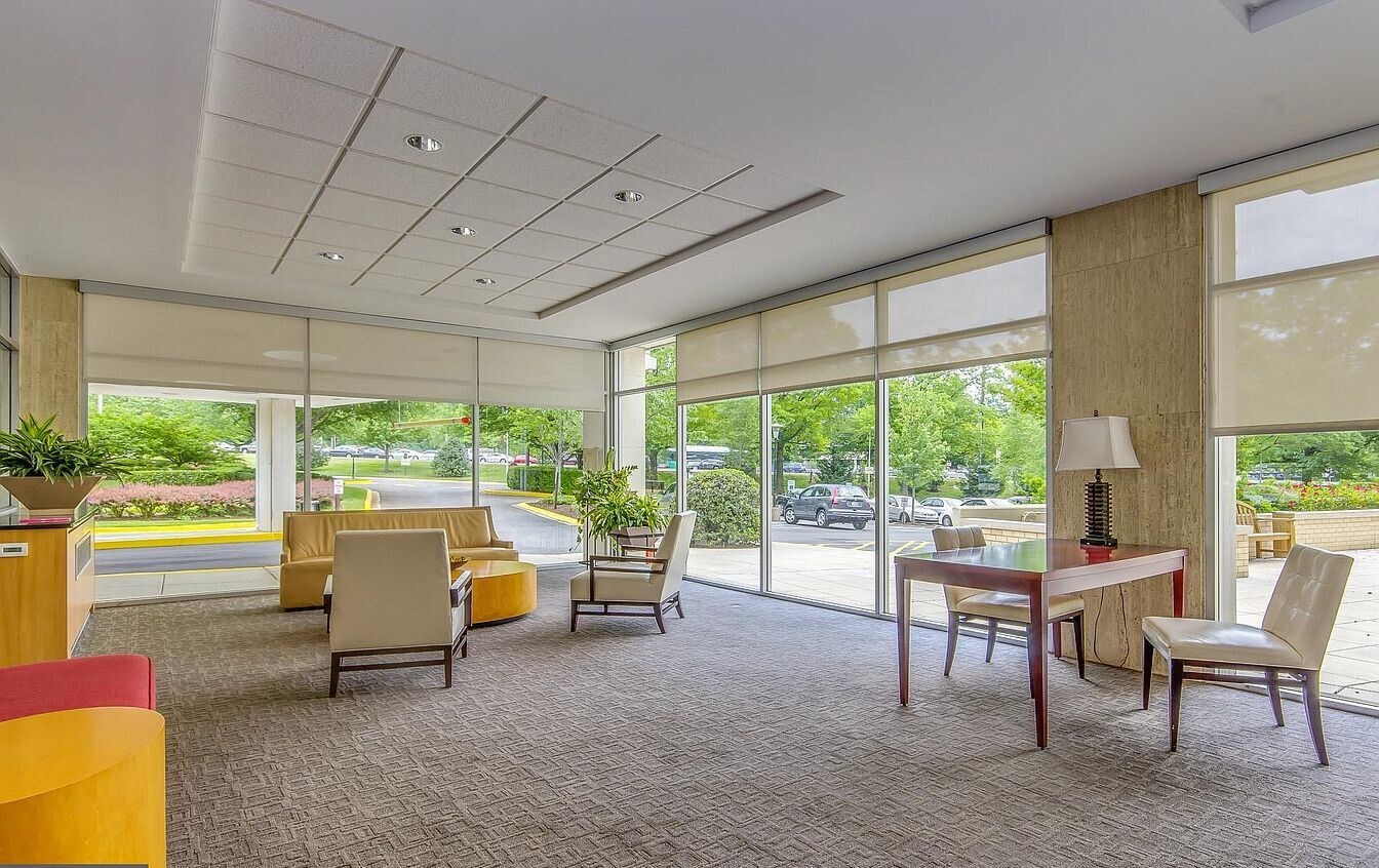 Building Photo - 10500 Rockville Pike