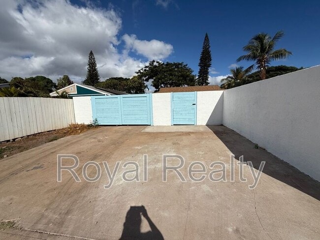 Building Photo - 63 Kalola Pl