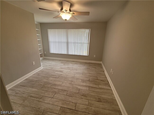 Building Photo - 117 Big Springs Dr