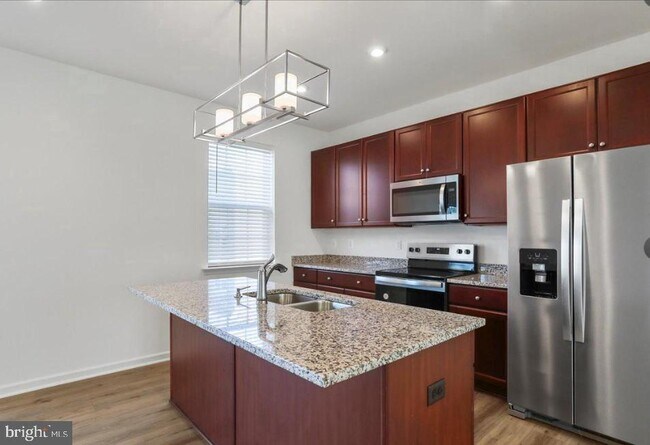 Building Photo - 21 Stafford Pl