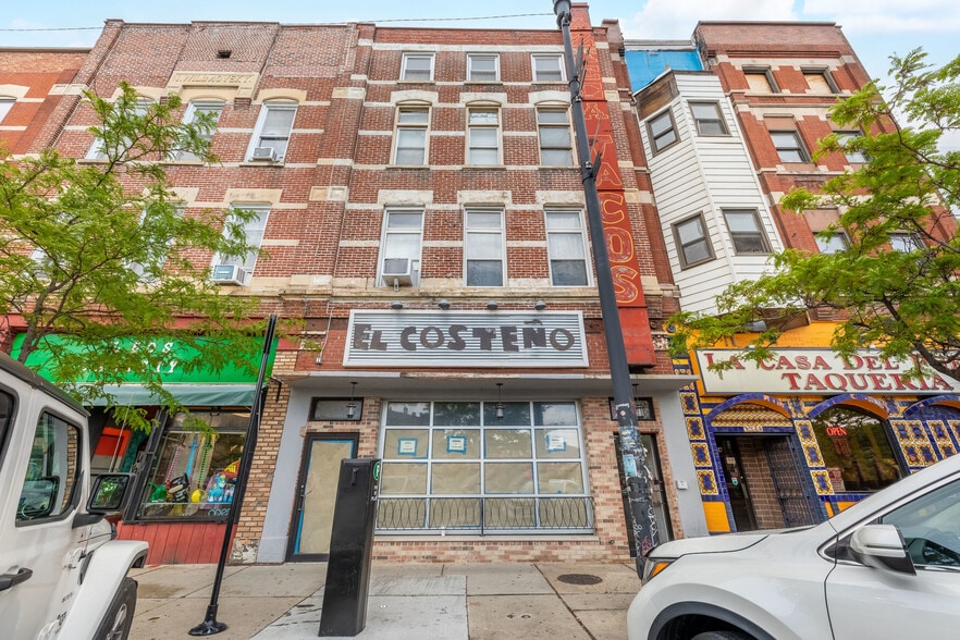 Building Photo - 1836 S Blue Island Ave