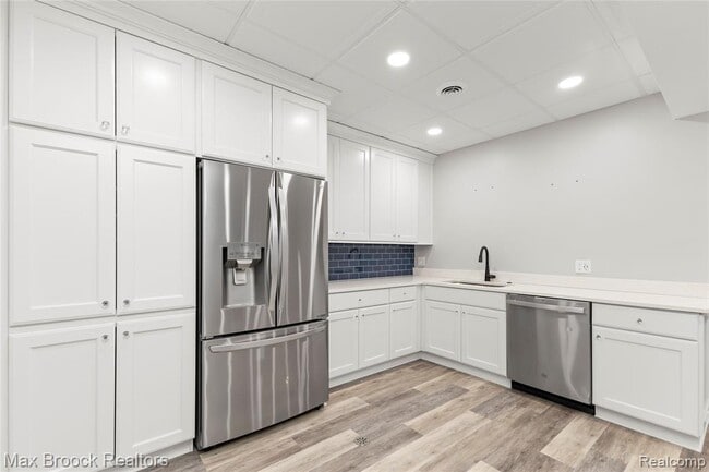 Building Photo - 4211 Kent Rd