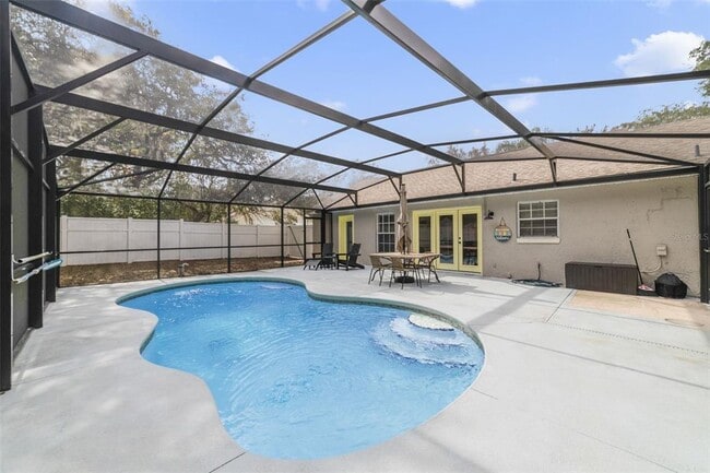 Building Photo - 40140 Palm St