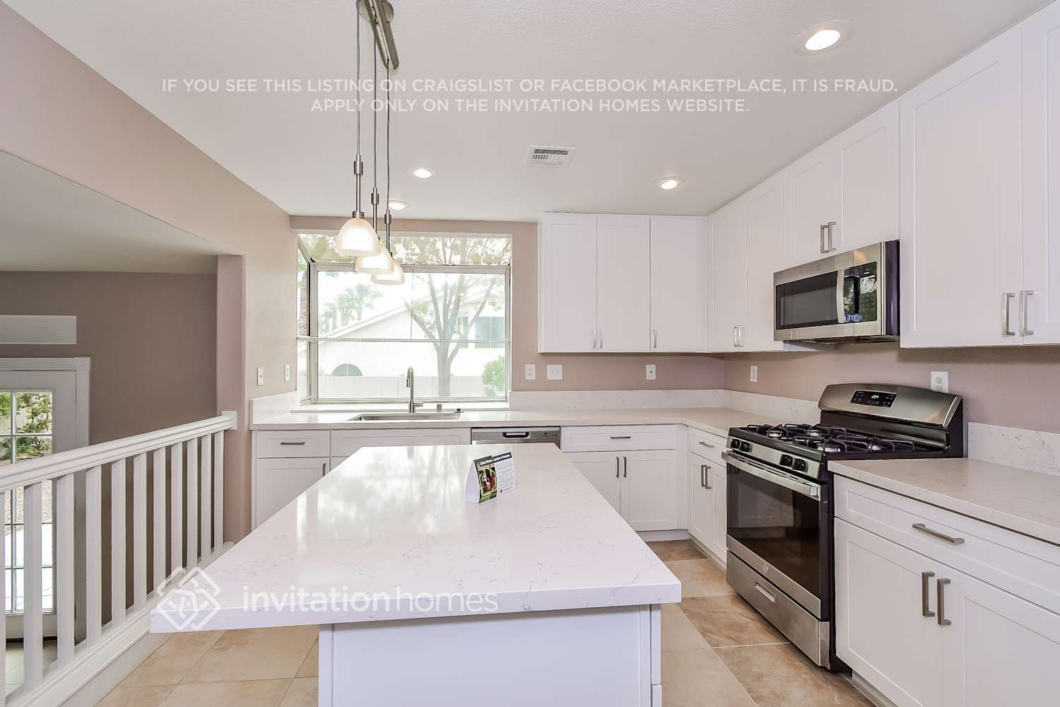 Building Photo - 2264 Black Pine Dr