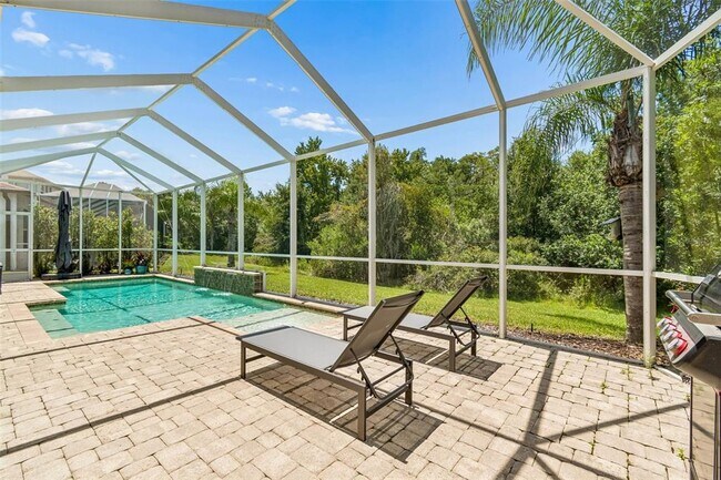 Building Photo - 4123 Windcrest Dr