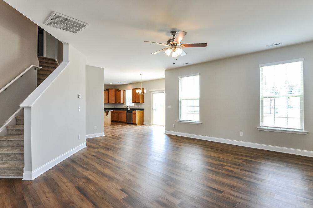 Building Photo - 422 River Dell Townes Ave