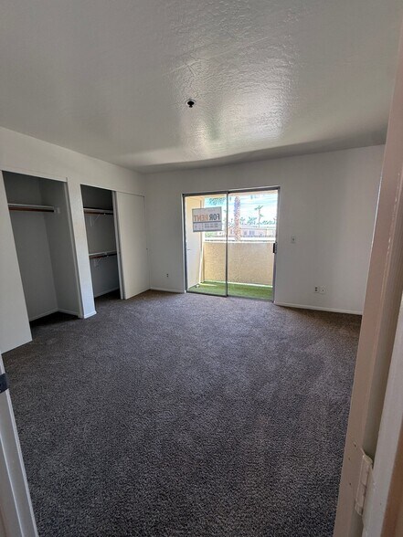 Building Photo - 12123 W Bell Rd