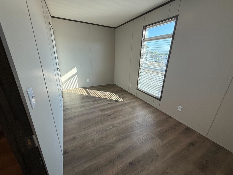 Building Photo - 133 Ponderosa Way