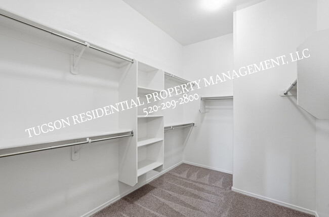 Building Photo - 12859 E Ursa Major Wy
