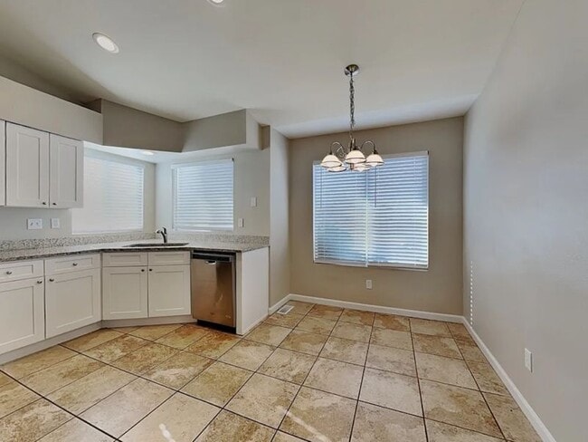 Building Photo - 3345 Prestwicke Pl