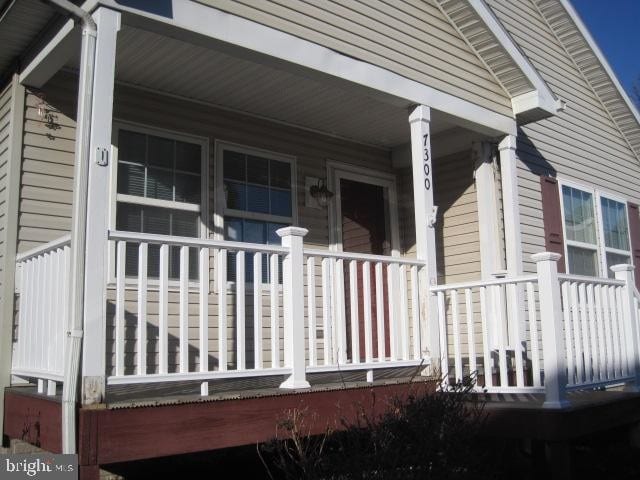 Building Photo - 7300 Willow Glen Way