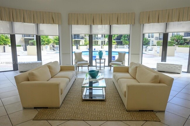 Building Photo - 55 Merrick Way