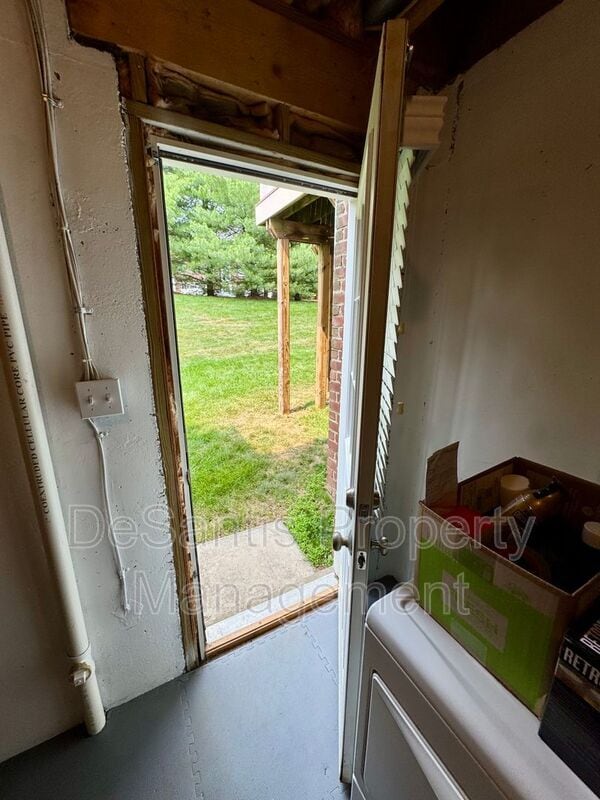 Building Photo - 307 Marshall Heights Dr