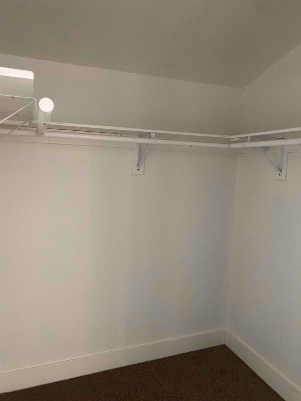 Building Photo - 730 S 46th St