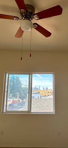 Building Photo - 2233 Whittier Blvd