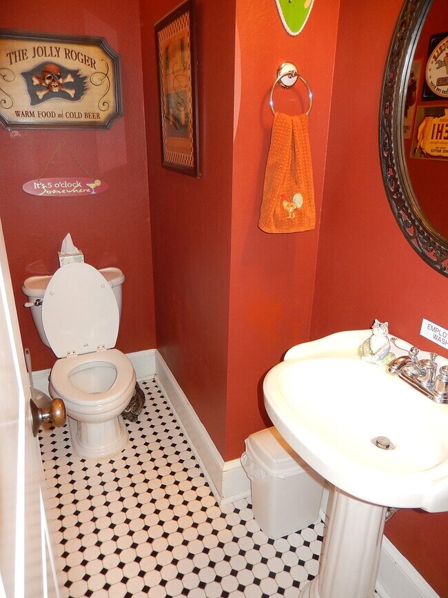 Building Photo - GLAMOROUS 3/2.5 w/ Pond View, Deck, Stainless Appliances, Wood Floors, Fireplace, & More! $2150/m...