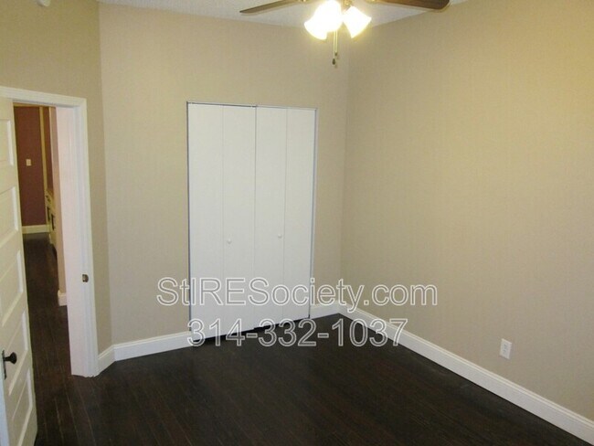 Building Photo - 3618 Hartford St