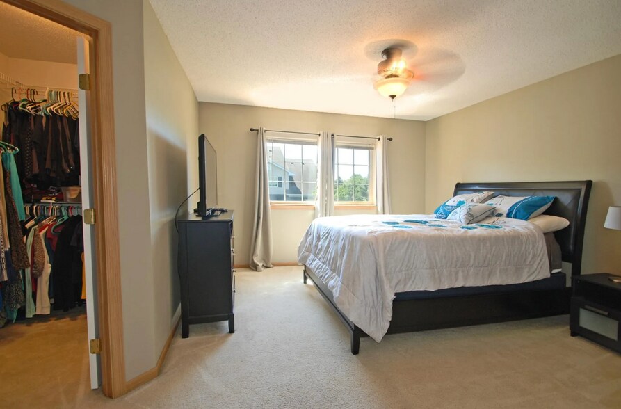 Building Photo - 140 Bridgewater Trl