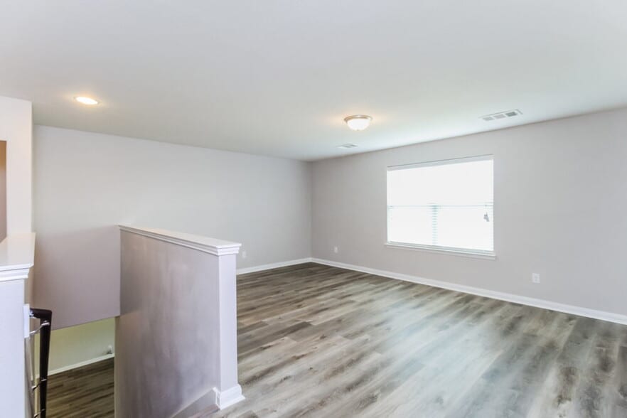 Building Photo - 900 Princewood DR