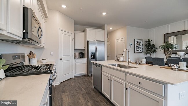 Building Photo - 1069 Meadowlark Dr