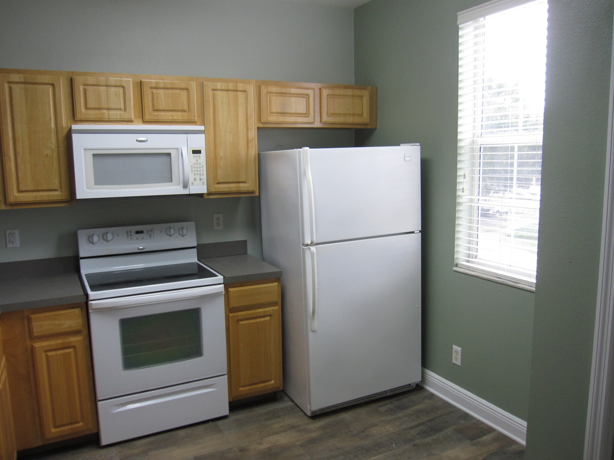 Kitchen - 6144 Abbott Station Drive