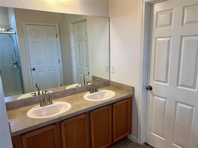 Building Photo - 2652 Marg Ln