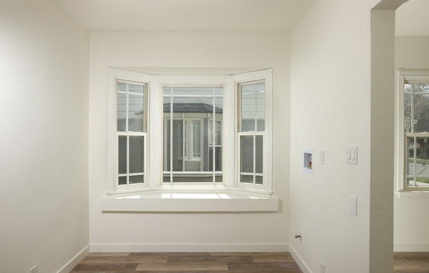 Building Photo - 1004 W Clark Ave