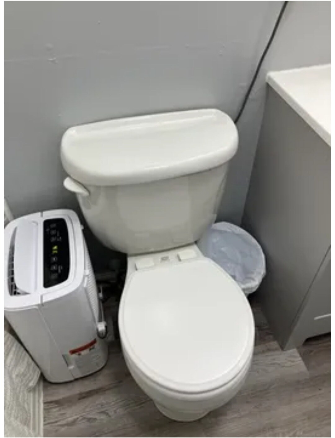 Building Photo - 23 Shirley St