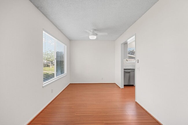 Building Photo - Wonderful Location & Value in Oceana 55+ Community