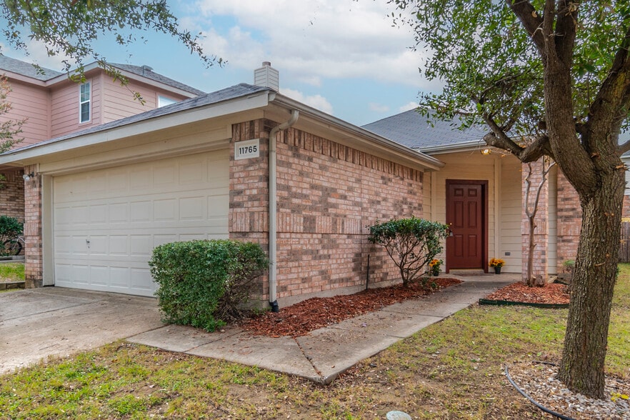 Building Photo - 11765 Bobcat Dr