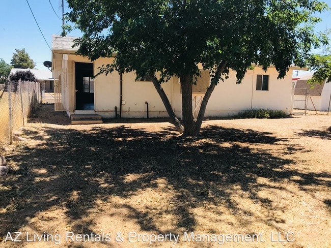 Building Photo - 3 br, 2 bath House - 2125 Club Avenue