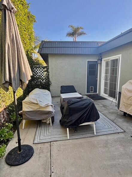 Building Photo - 501 18th St