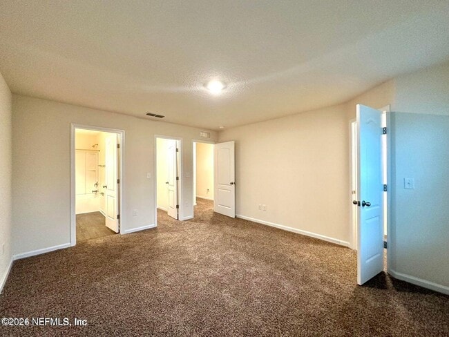 Building Photo - 336 Aralia Ln