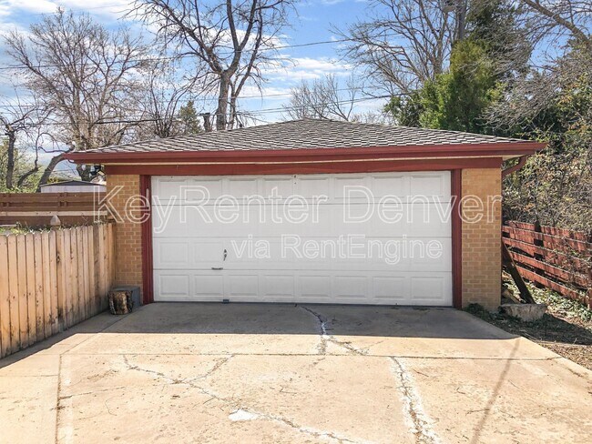 Building Photo - 8410 W 3rd Pl