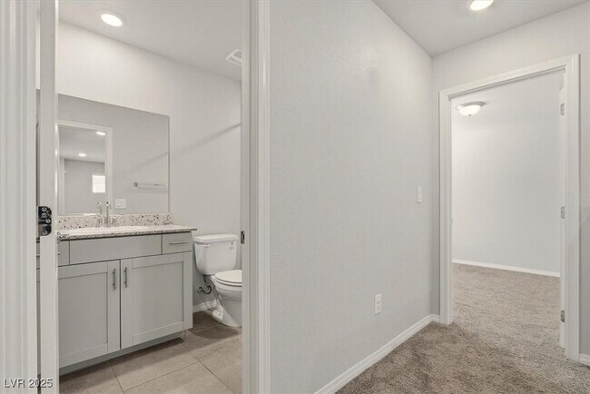 Building Photo - 3828 Ramura Ave