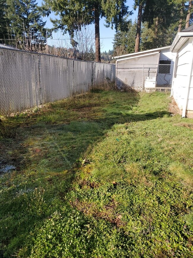 Building Photo - 2bed 2bath House