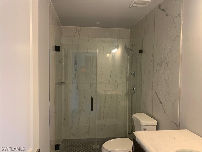 Building Photo - 3211-3243 43rd St SW