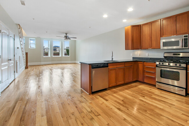 Kitchen-Living Room - 836 Park Ave