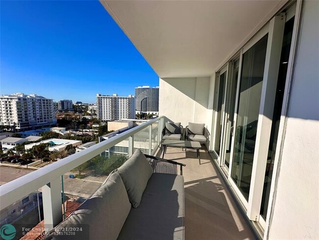 Building Photo - 209 N Fort Lauderdale Beach Blvd