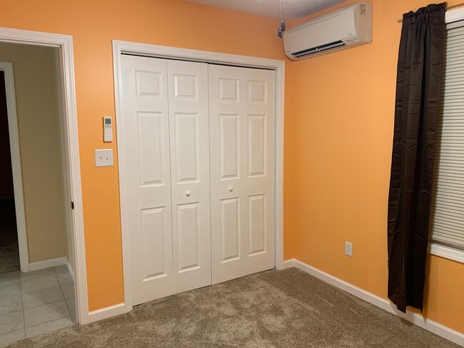 Building Photo - 218 Fowler St