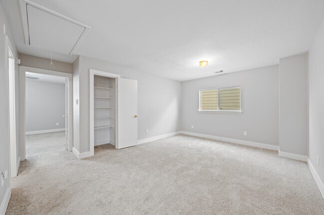 Building Photo - 20931 Walder Ct