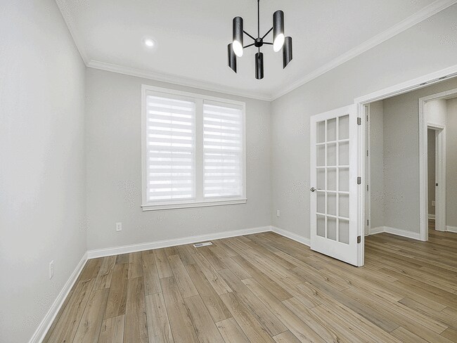 Building Photo - 14755 Legacy Oaks Dr
