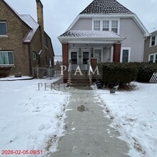 Building Photo - 1909 Thurston Ave