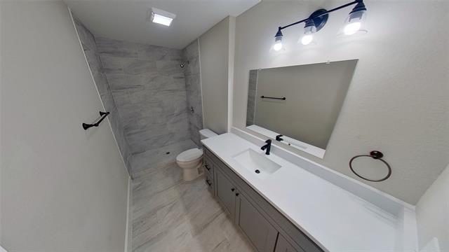 Building Photo - 606 Futrelle St