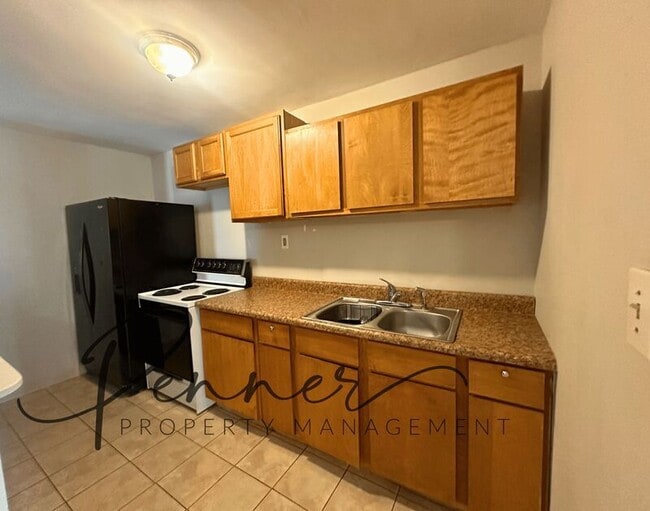 Building Photo - 6312 Raytown Rd