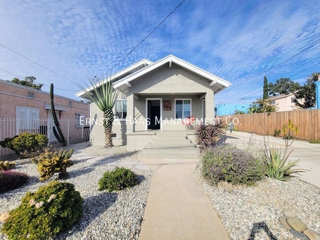 Building Photo - 3041 E Spaulding St