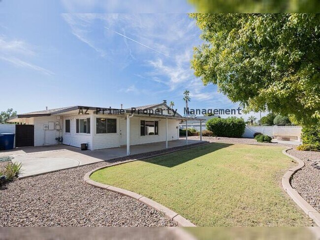 Building Photo - 428 E Fremont Dr